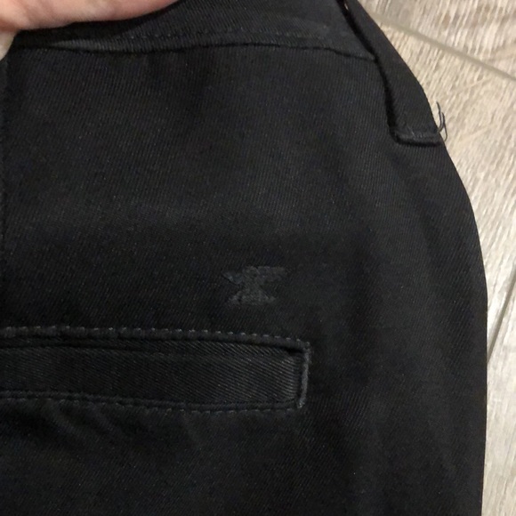 HAGGAR H26 Flat Front Shorts w/Side Pocket - Picture 6 of 6